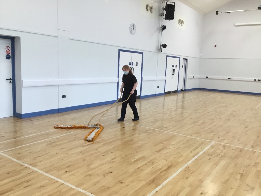 Students from Aurora Foxes tweet media