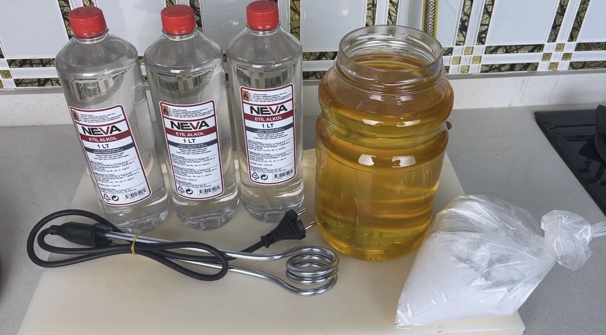 Evde mazot yaptım. 
youtu.be/b5rjJilICGE