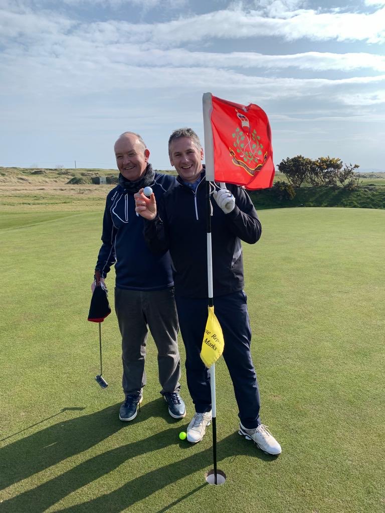 Karl Holmes tweet media