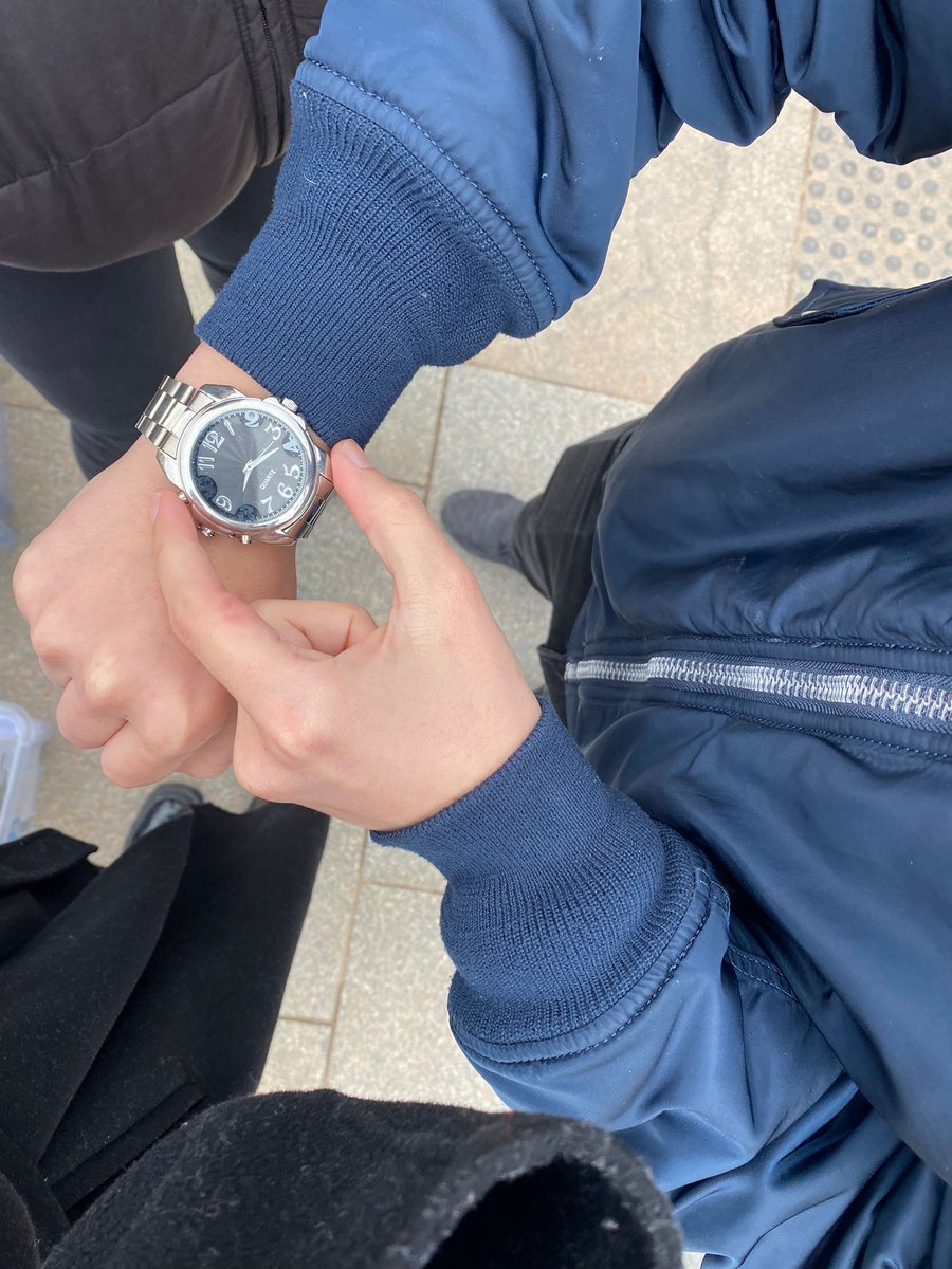 SmartyEventos's tweet image. El pasado viernes realizamos una apasionante Gymkhana para conocer la ciudad de Madrid para un grupo internacional,  una historia de intrigas y misterios en la que utilizamos todo tipo de gadgets y tecnología.
 ¿Quieres conocer más? 🕵️
smartyeventos.es/gymkana-urbana…