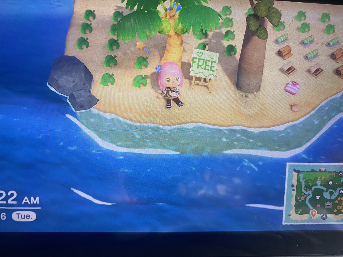 KayleHall1's tweet photo. My island is open! Storage clear out :) pls bring any unwanted diy or black/red diner counter/chairs :) #dodocode #acnh https://t.co/WJh8eM1I0T