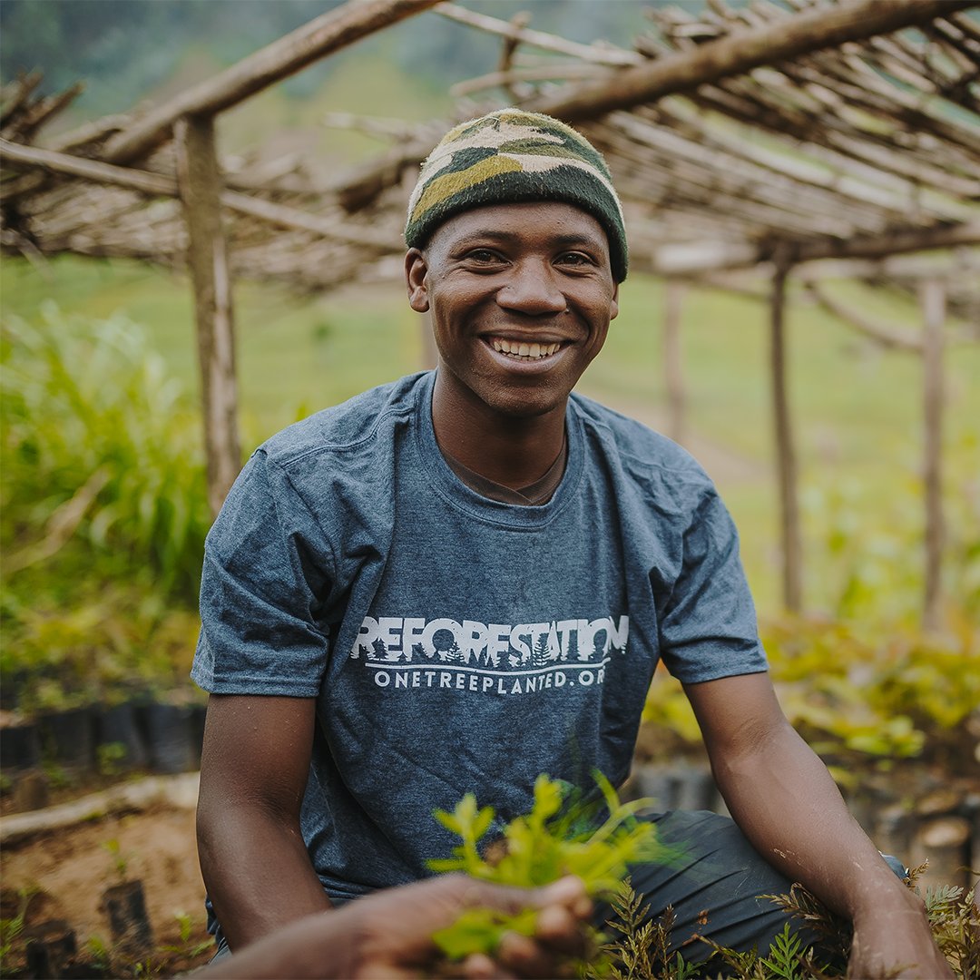 Unifi Solutions (@unifisolutions) on Twitter photo This #InternationalDayOfForests we would like to highlight <a href="/onetreeplanted/">One Tree Planted</a> who uses REPREVE & plants 1 tree for each item purchased! Responsible recycling can offset your plastic footprint on the planet, which reduces the probability of plastic waste reaching forests & the soil. This #InternationalDayOfForests we would like to highlight <a href="/onetreeplanted/">One Tree Planted</a> who uses REPREVE & plants 1 tree for each item purchased! Responsible recycling can offset your plastic footprint on the planet, which reduces the probability of plastic waste reaching forests & the soil.