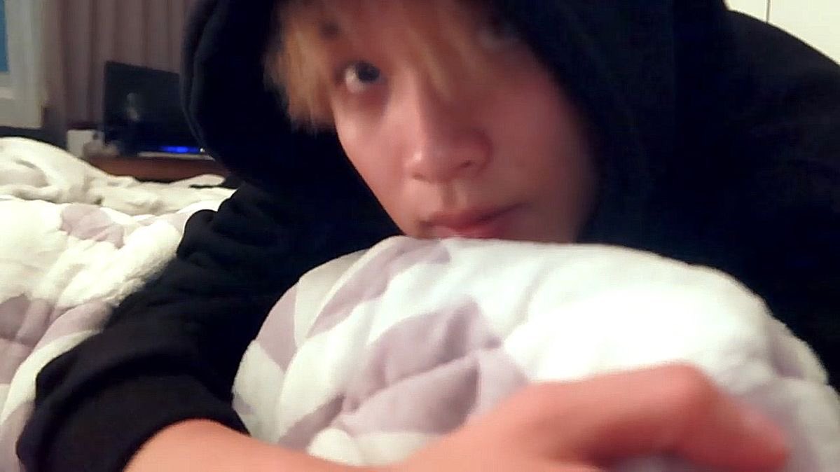ให้มันน้อยๆหน่อยเถอะคุณ

วันนี้เรายังไม่ดื้อ อย่ามาดุเรานะ

หมายถึงน่ารักให้มันน้อยๆหน่อย