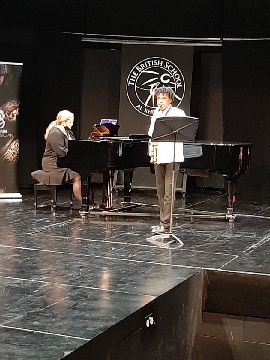 BSAKsecHead's tweet photo. An afternoon listening to outstanding musicians @BSAKmusic @BSAKAbuDhabi is an afternoon well spent 💙#AbuDhabiYoungMusician #ADYM https://t.co/fbXJ7dJT2p
