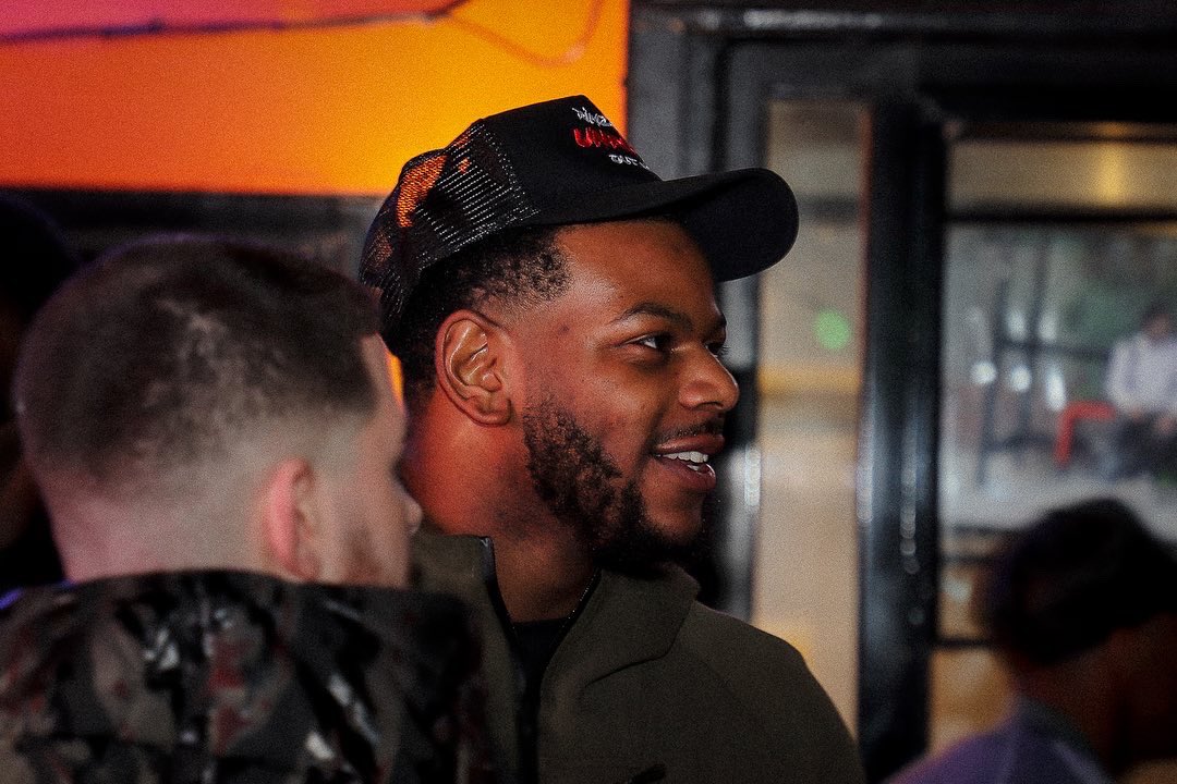 HG365_'s tweet photo. Had the pleasure of Taking BTS Stills for the Boy @TheRealRimzee at the Live Premiere of his latest release! 

More Ssnaps on the gram …https://t.co/UV2Q56tSkF…

‘Unruly’ OUT NOW ❗️ https://t.co/i3NYCLyuGX