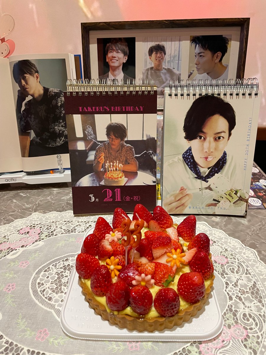 rints_ms's tweet image. 久しぶりにわちゃわちゃできて楽しかった❣️
みんなありがとう💖

健さん HAPPY BIRTHDAY 💕
これからもよろしく😊

 #佐藤健誕生祭2022