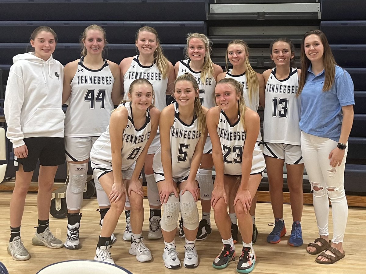 Love watching the @ETAThunder2024 group yesterday!    Quick, tough and has some really nice pieces!  Great guards, tough and talented posts.   This team will be fun to watch this travel season!!!  🔥🔥🔥🔥🔥🔥