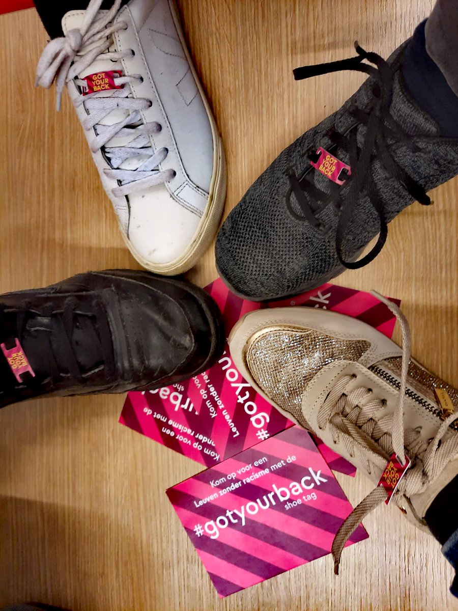 diversiteitKUL's tweet photo. 21 maart Internationale Dag tegen Racisme en Discriminatie
Dienst Diversiteitsbeleid KU Leuven ondersteunt deze shoe-tag-actie van @stadleuven voluit! #gotyourback https://t.co/ce7Kf7PVj2