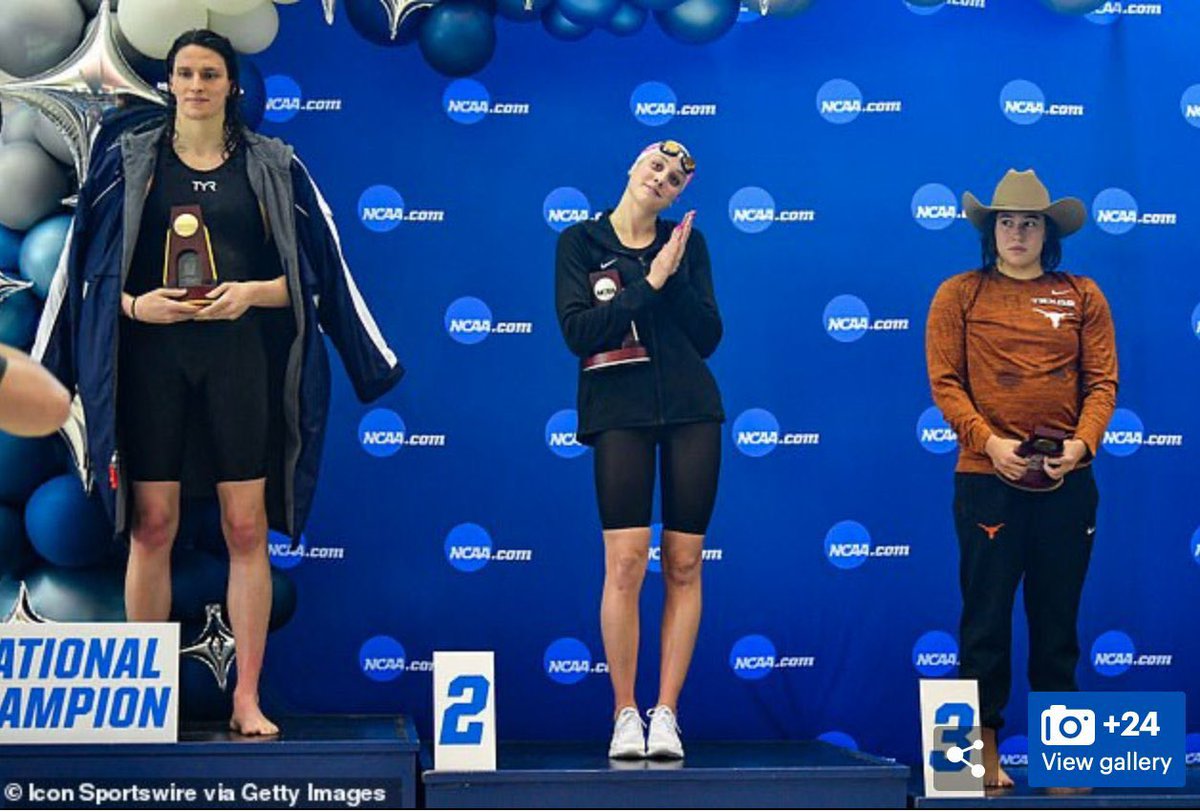 Un hombre biológico que se autopercibe mujer: campeón en natación categoría femenina.
Este es el triunfo del feminismo y la ideología de género: infundir el terror de decir que un hombre es un hombre, y una mujer es una mujer.