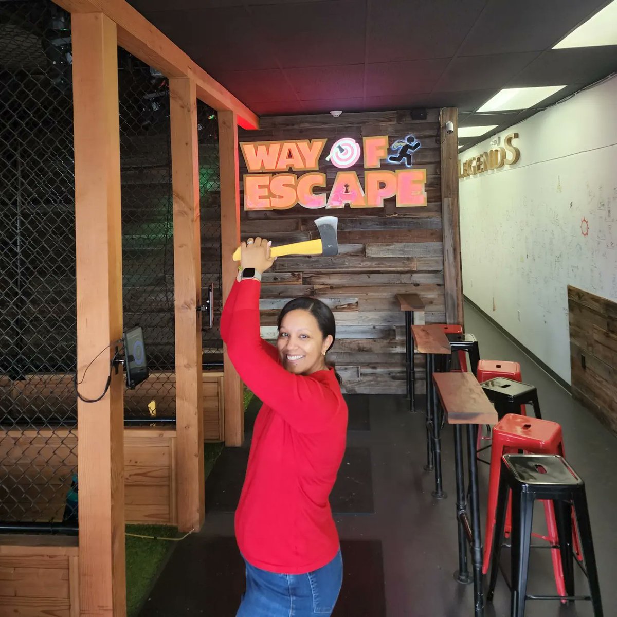 KCRABrandi's tweet photo. Don't mess with a girl and her ax! #WayOfEscape #Folsom https://t.co/EMrdTZUymI