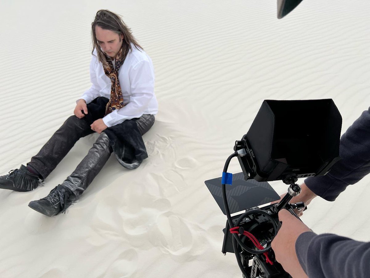 circusleft's tweet photo. We’ll see you in his dreams #WhiteSands #tlalocfilm #circusleftfilms
#film #filmhouston #filmmaking #independentfilmmaking #behindthescenes #houston #htx #texasfilm #independentmovie #indiemovie #writerdirector #featurefilm #localfilm #independentfilms #independentfilmmakers https://t.co/BkgLol83M0