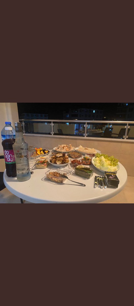 Ali17740306's tweet photo. Dún geceden kalanlar https://t.co/9nYE5Afyhw