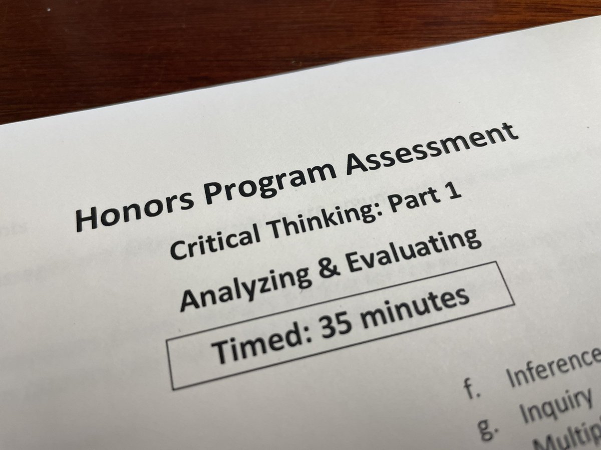 AU Honors College tweet media