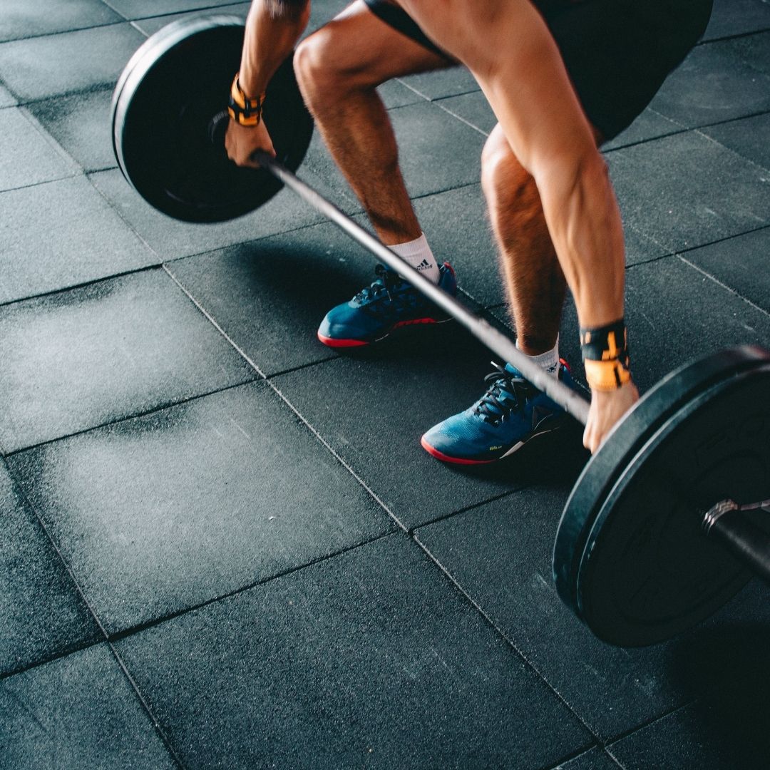 HempextractsC's tweet photo. What's one way you can improve your workout today?

Take CBD oil 30-40 minutes before you begin.

This will allow your muscles to relax while giving you an extra boost of energy. 

#CBDproducts #CBDwholesale #CBD #CBDindustry #CBDforexercise https://t.co/2BZ11Uc5kO