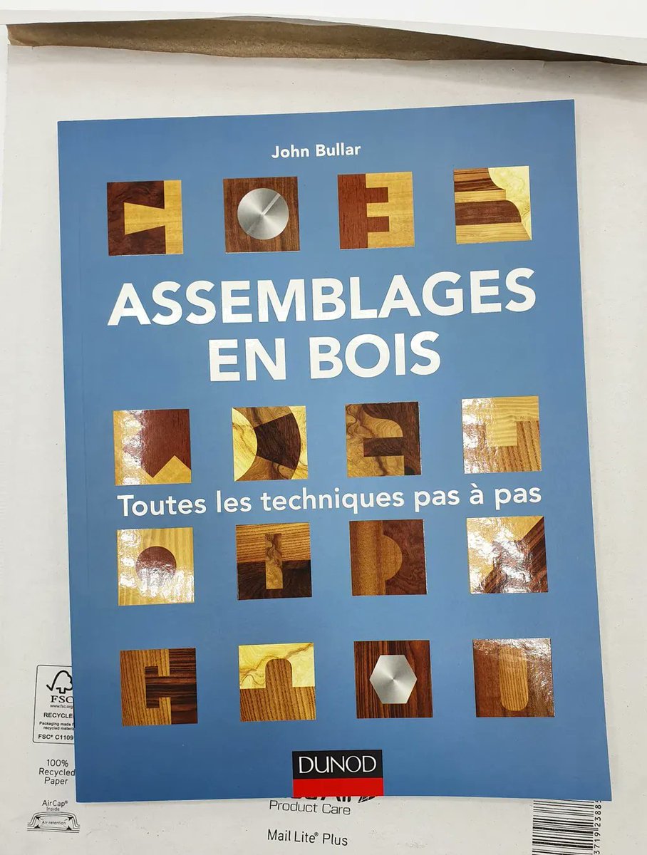 GMCbooks's tweet photo. We're happy to share that the #French edition of #TheCompleteGuideToJointMaking by #JohnBullar from @DUNOD has been reprinted. #ForeignEdition https://t.co/2pxob6UMKo