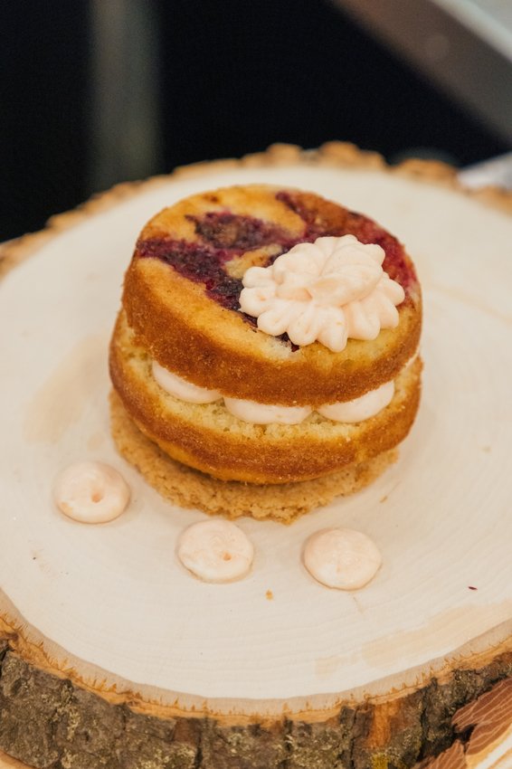 Whose take on a citrus upside-down cake was the most unexpected? #SpringBakingChampionship