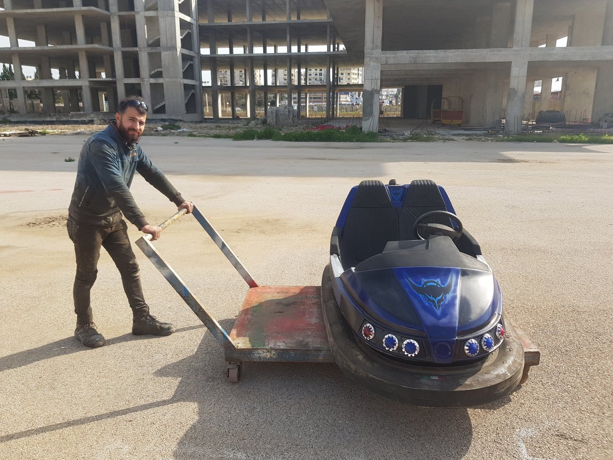 MorshedTheEvil's tweet photo. @DageTheEvil @ArtixKrieger @Alina_AE @Yo_Lae @LanzAQW @SkinsMck @AeEldiablo 
Its done, and its official. The first Legion game car in the world. Made in the honor of the Dark Lord's birthday and the honor of the Legion. 
Once again Happy dark birthday Lord Dage &amp; The Legion. https://t.co/nva3VRy5oW