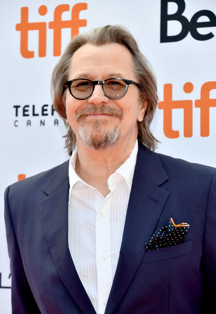 CellPortraits's tweet photo. #HappyBirthday per #GaryOldman che oggi, #21marzo2022 compie #64anni https://t.co/SSEVr8pla2 https://t.co/mbmbBm0VpR