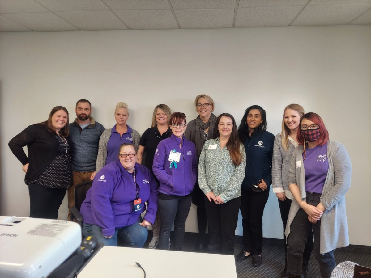 MNRecovery's tweet photo. Thank you to @Americorps Director Sonali Nijhawan, @ServeMinnesota senior leadership and @Ampact @RecoveryCorps for joining us Friday to celebrate our current and alumni service members!
#Ampact #AmeriCorps #RecoveryCorps #HeadingHomeCorps #Minnesota https://t.co/YbngQYLbk2
