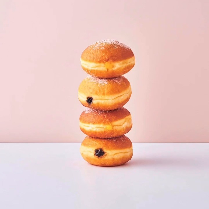 TheMagMoe's tweet image. ボンボローニはもう食べた？ 生地も中のクリームも、両方がおいしいボン ...
 
#Bombolini #Bombolone #Bomboloni #ELLE #ELLEGourmet #ELLEGourmetJapan
 
magmoe.com/76677/elle-gou…