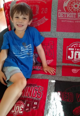 SF_BrendaI's tweet photo. This is a sweet story on how @StateFarm co-workers showed their support for a family through the good times and the life-changing challenges. #OurStateFarm

https://t.co/6XlYppszWV https://t.co/H9Tt4wq1DG