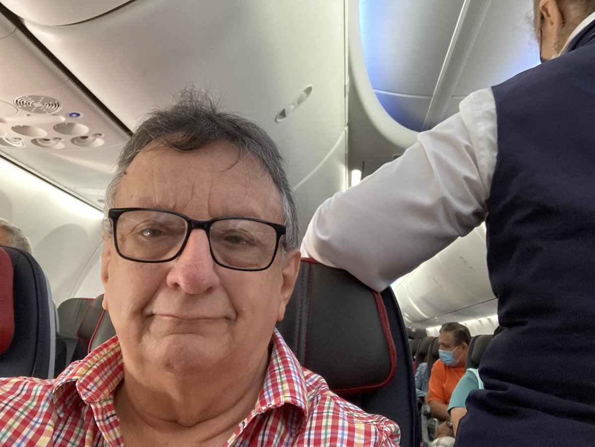 Emilio Palacio tweet media