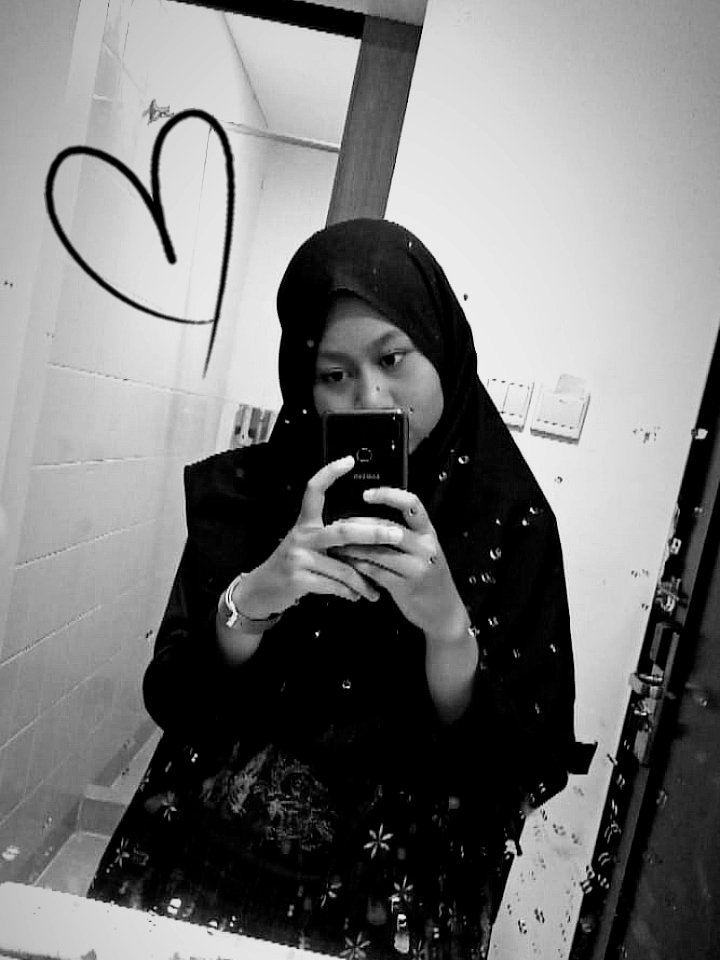 Mirror selfie with YEONJUN💙
😎🤟

#MOASD #MOASelcaDay
#TOMORROW_X_TOGETHER  
#TXT_YEONJUN #YEONJUN 
<a href="/TXT_members/">TOMORROW X TOGETHER</a> <a href="/TXT_bighit/">TXT OFFICIAL</a>