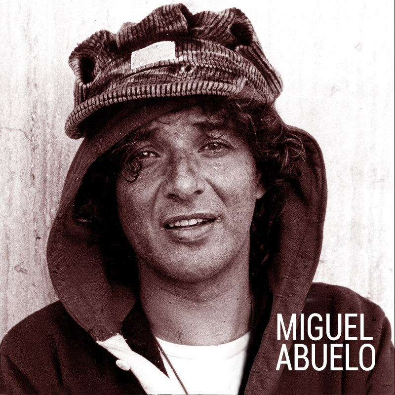 Hoy cumpliría años Miguel Abuelo, una leyenda del rock nacional. En #CienradiosPlay preparamos una playlist con las mejores canciones.