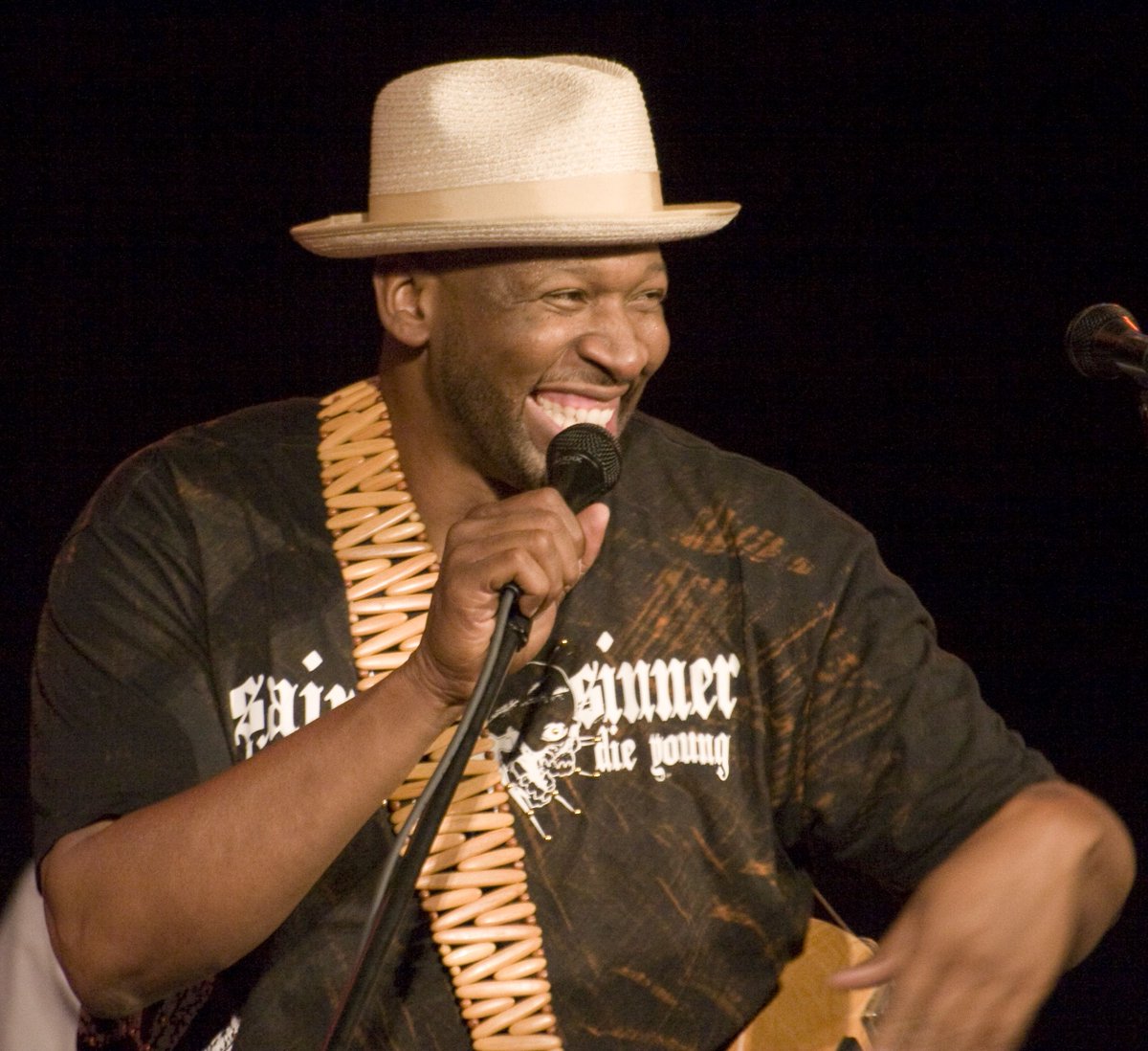 TravelOK's tweet photo. From topping jazz charts to making big plays on the basketball court, Wayman Tisdale was a unique talent! With jazz as his first love, he produced music while playing basketball professionally. Read all about this multi-skilled star on #MusicMonday! https://t.co/nMN9xkVpZh https://t.co/eZGwi08cBE