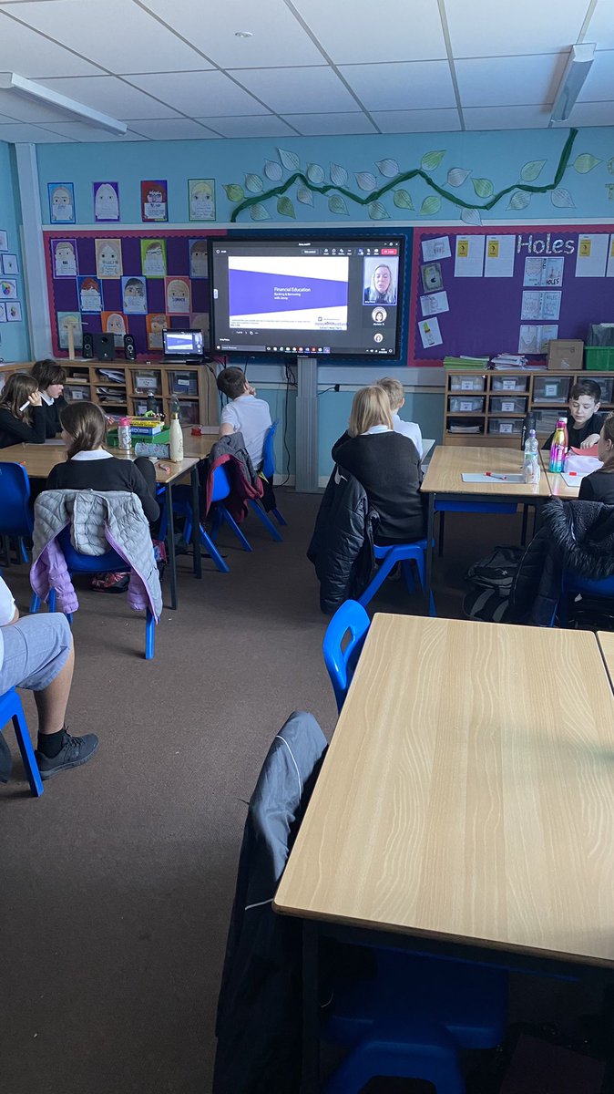 AnnickPS's tweet photo. Super input from Jenny @moneyadvicescot for P7 giving advice about saving money as part of #financialeducationweek https://t.co/C4dg6B2GaT