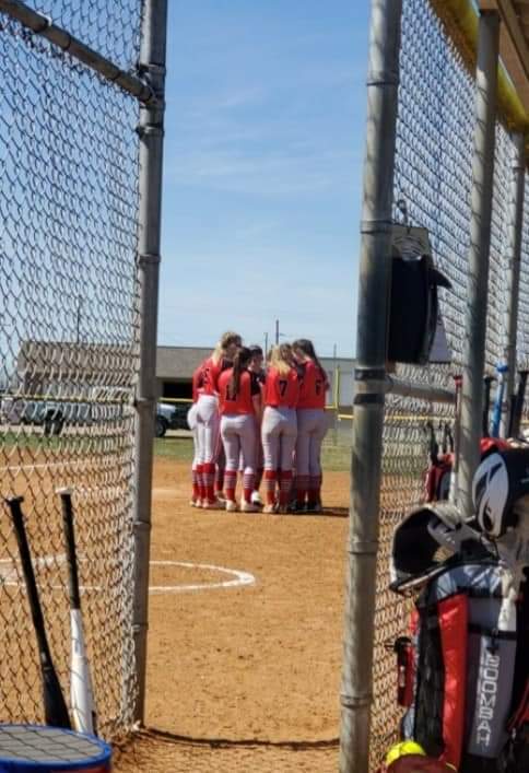 Traci Dewert tweet media