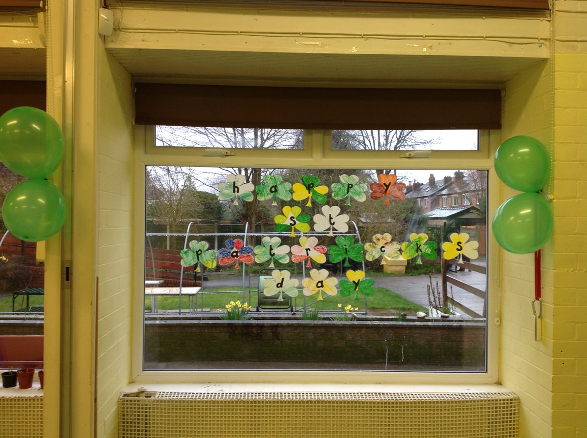 Supportability9's tweet photo. We had lots of fun celebrating St Patrickβs day across our services last week! Our service users at #SkillsGroup helped to create our lovely window display and we enjoyed baking Irish tri-colour and Guinness design cupcakes at #LeisureGroups.
https://t.co/GMZ913npjh https://t.co/sgS62JS6gh