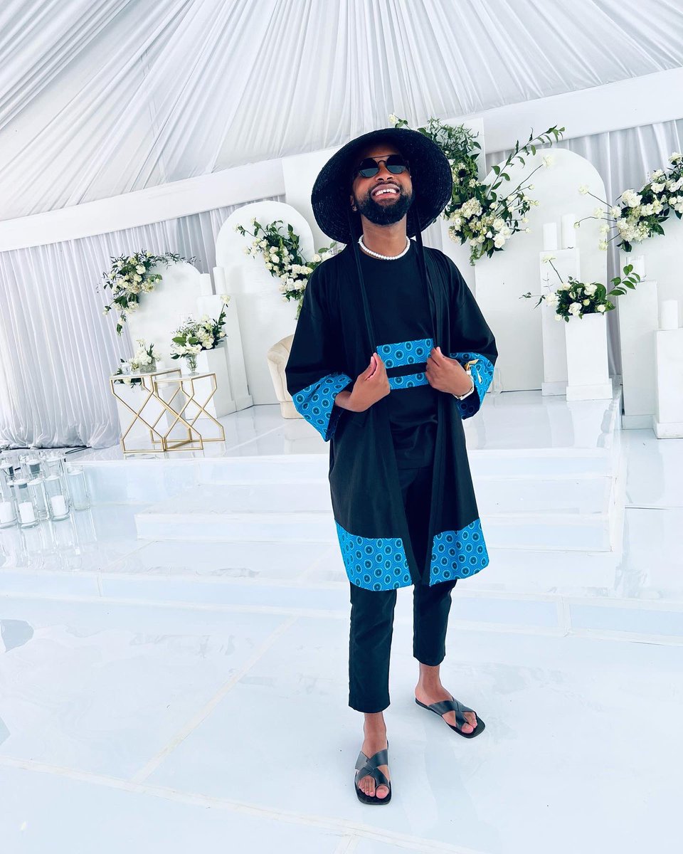 Tkmakhene's tweet photo. Wedding vibez #AGodThing #ThePs https://t.co/cvuWRacNSb