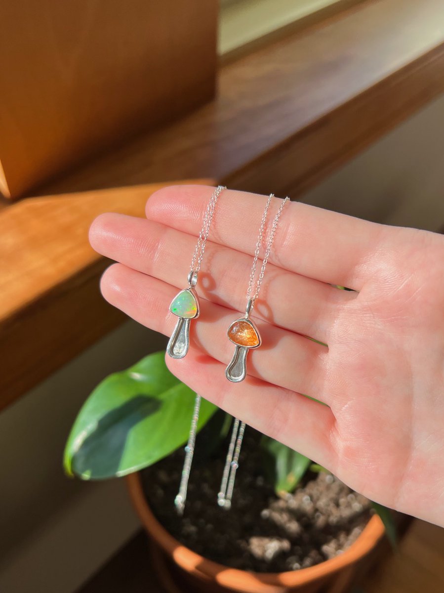 Braeden's Crystals ✩𓍊𓋼🕷⋆·˚ tweet media