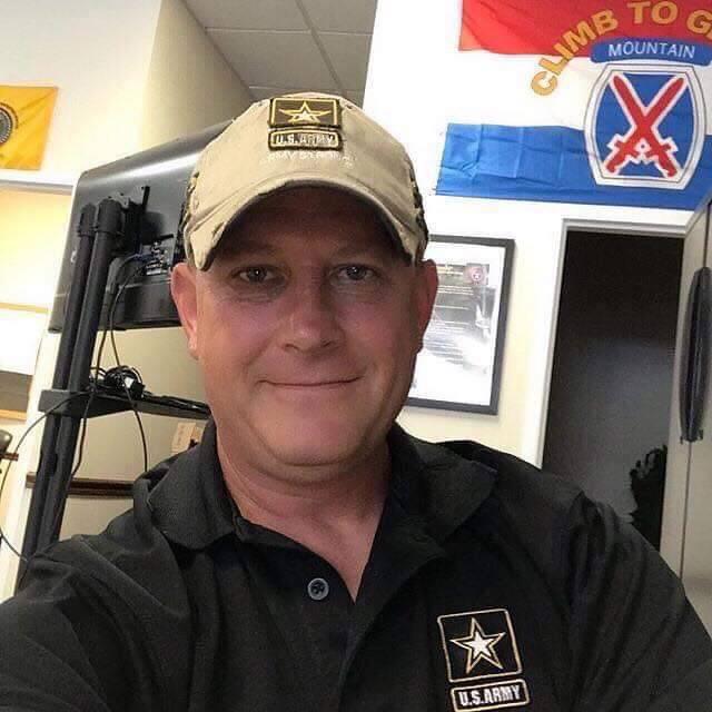 HillaryMike9's tweet image. #NewProfilePic