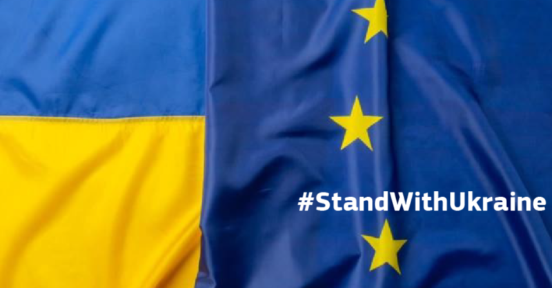 EU_Commission's tweet photo. A small gesture to express enormous solidarity.

To show support with the Ukrainian people and against the unjustified Russian aggression, change your profile and cover photo using #StandWithUkraine social media frames, badges and pics.

Download here: https://t.co/nQrMsTBznc