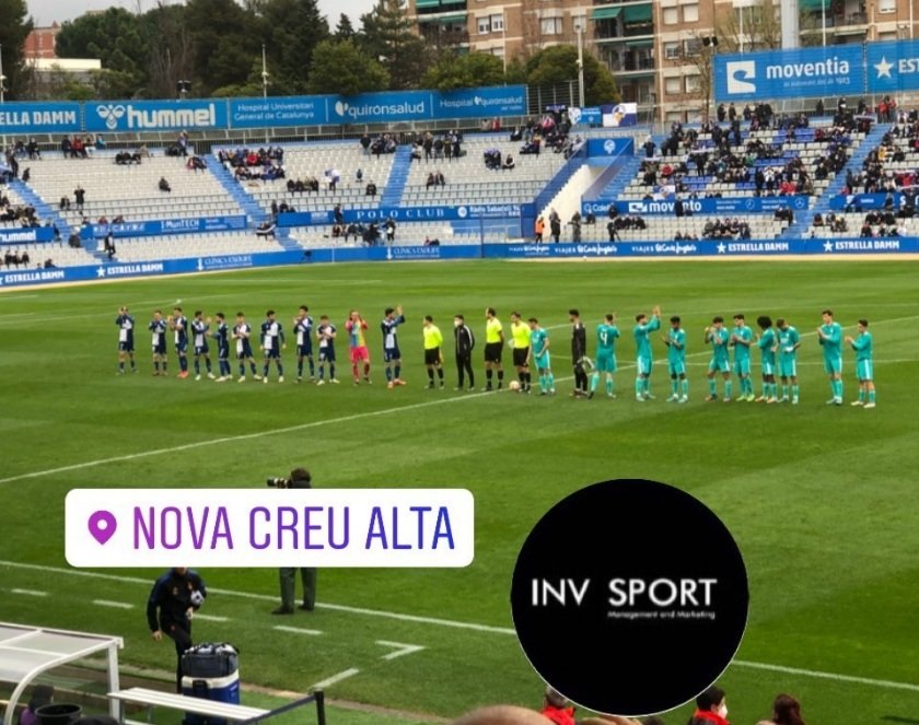invsport's tweet photo. ✍🏼 @cesabadell - @realmadrid Castilla.
#invsport #scoutt #seguimos https://t.co/AqtTUAExgd