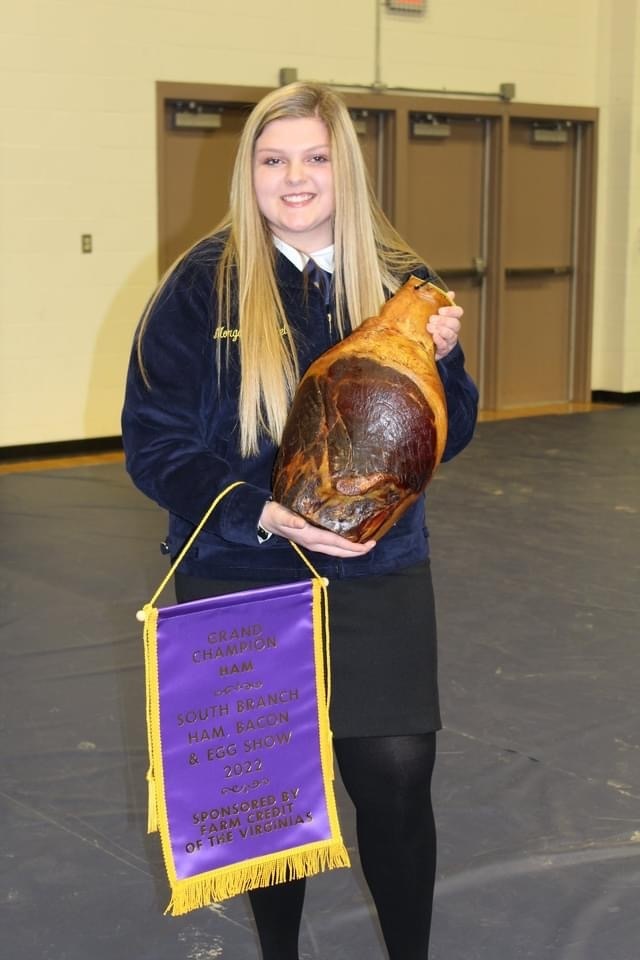 PetersburgHS's tweet photo. Congratulations to the winners of the South Branch Valley Ham, Bacon, & Egg Show: Morgan Whetzel, Champion Ham; Olivia Bible, Reserve Champion Ham, and Kelsey Clark, Reserve Champion Eggs. #VikingProud #PHSffa https://t.co/UK4xYMIJzc