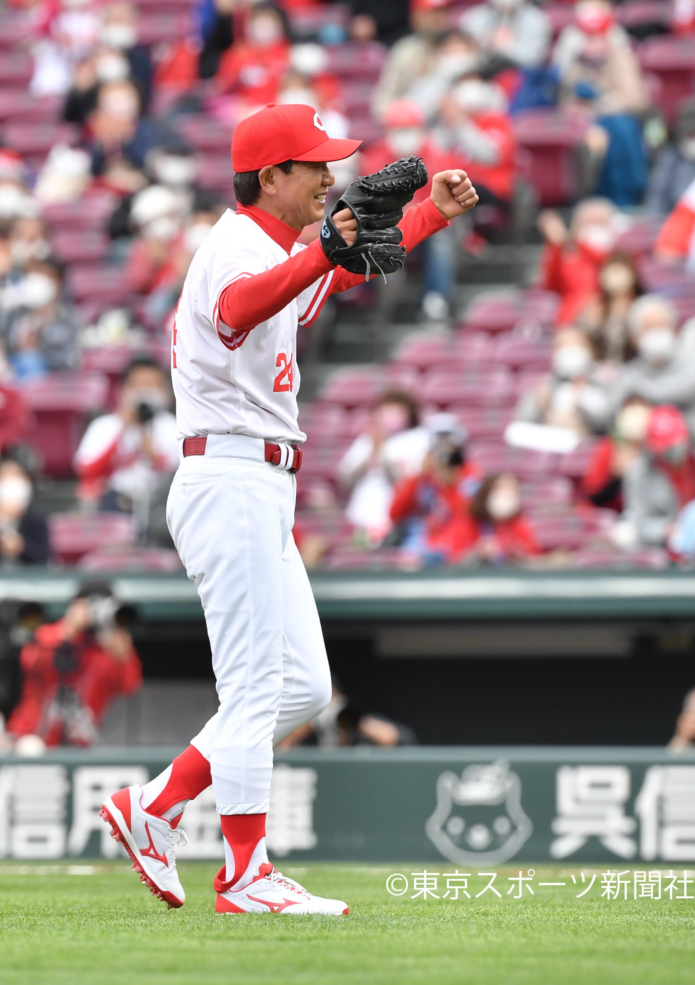 広島東洋カープ　達川光男　プロモデル　ユニフォーム　プロコレ　オーセンティック Amazon.co.jp: プロ 達川光男 プロモデル ユニフォーム Lサイズ