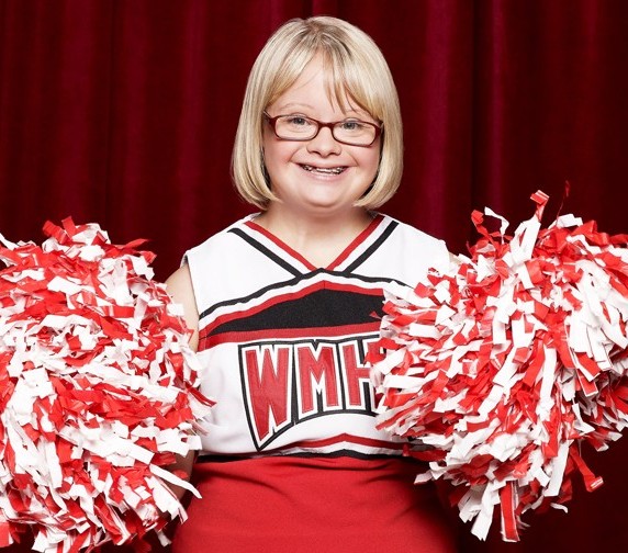 TimShriver's tweet photo. This #WorldSyndromeDay we celebrate the extraordinary diversity of human gifted-ness of people with Down syndrome, who've been stars of the @SpecialOlympics movement for over 50 years. Finally, the world is taking notice of something we at Special Olympics have always known! https://t.co/MvNlBizsjb