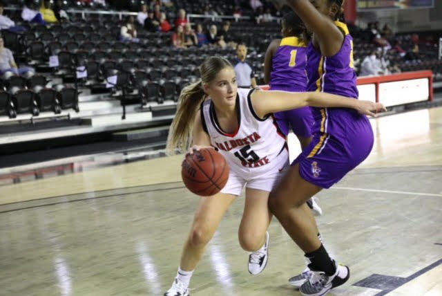 Pioneer Wbb fans. Our own <a href="/Lililong23/">Lili Long</a> is still competing in the NCAA DII ELITE EIGHT. Valdosta State U is going strong with Lili in the starting lineup and playing well.