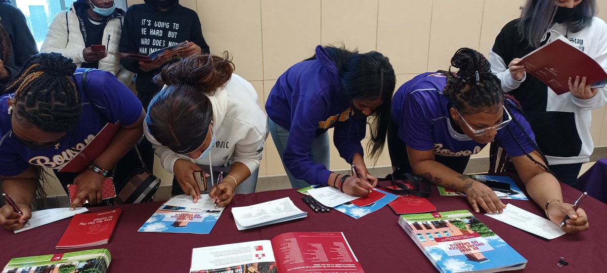 KKCRecruiterKH's tweet photo. Enjoyed sharing information about KKC programs and resources with Bowen's juniors and seniors at their CCC College Fair. @KKCEnrollment https://t.co/MoSEqVH6Kf