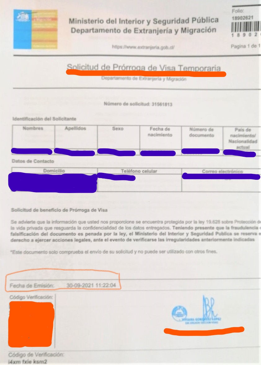 ClaudiaMolinaB's tweet photo. récord y sólo por un pequeño cobro que, en ocasiones llega al millón de pesos. 
A los estampados de las visas definitivas se les adjunta un documento con el número de resolución exenta que acredita la situación migratoria. Sin embargo, el código QR que contiene la mencionada https://t.co/nVJn0BgSVH