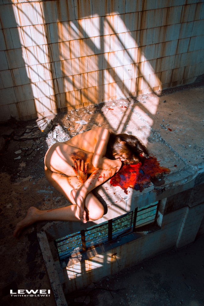 Dark Bloody~
#LEWEI #Bondage #广州约拍 #捆绑 #废墟 #Darkarts #ChinaArt #ChinaBondage
各类主题创作拍摄欢迎私我约拍～
投稿：
@Fengsiyuan
@CikilikeA
@tbzt3623 https://t.co/l0suMsGshh