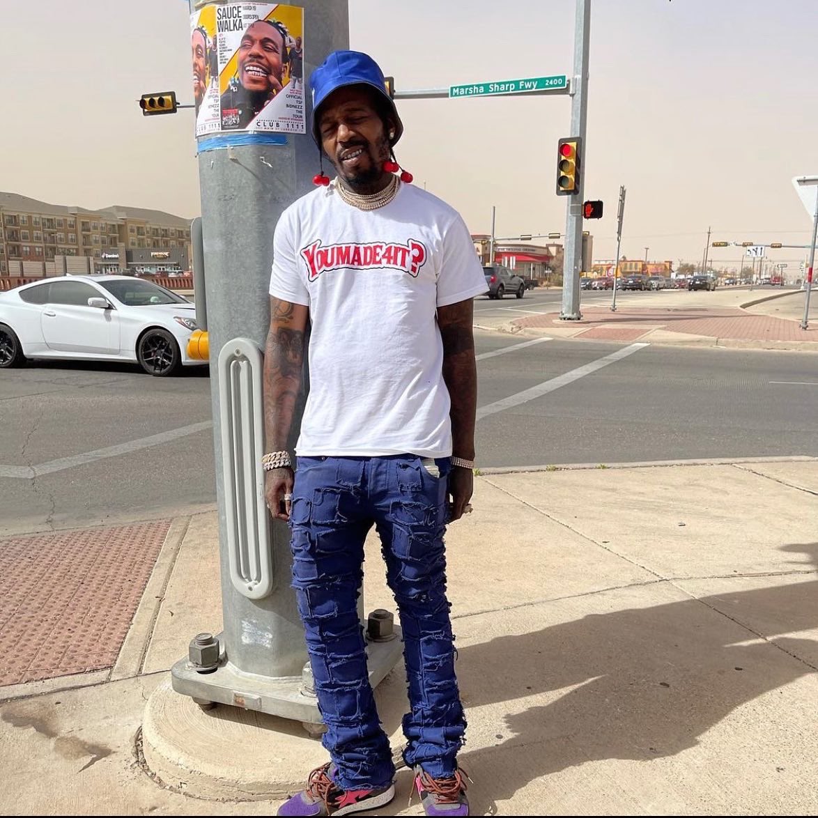 bighomiep_'s tweet photo. A very limited amount of @youmade4it merchandise is still available. Hit me asap! 

Forever Grateful 🥂@Sauce_Walka102 ❤️‍🔥

Shoutout my good people at #TSF 
🤞��🖤

Put your order in ASAP 🌵
LIMITED QUANTITY LEFT 🎈 https://t.co/pDKyd1zQ80