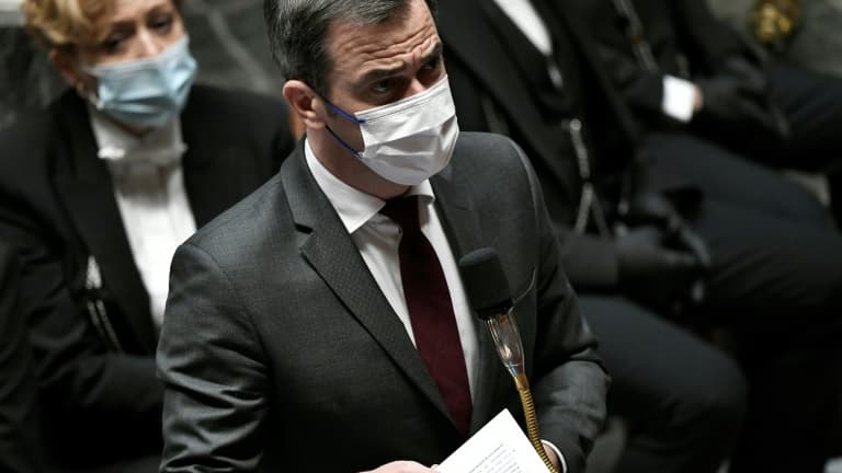 BFMTV's tweet photo. Risque nucléaire: Olivier Véran assure que la France est dotée de suffisamment de pastilles d'iode https://t.co/uImjS6ij7s https://t.co/z22Jfbtivq