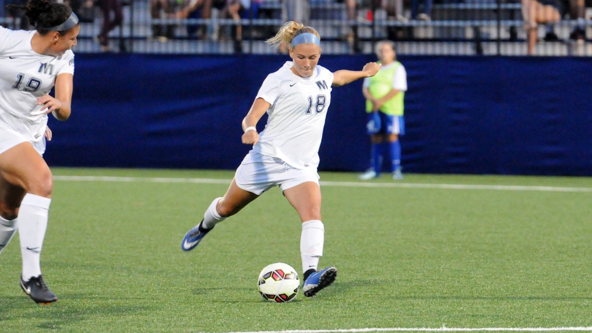 MonmouthWSOC's tweet photo. We caught up with Alexis McTamney '17! #FlyHawks 

📰 https://t.co/VHjOxqtT1L https://t.co/fXpLTjIZmD