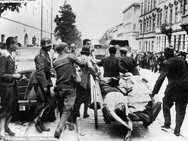 vanessa_p_831's tweet photo. #WeAllRemember
Act of atrocities by 🇺🇦nationalists
https://t.co/qGC6B8MD18
Documents: https://t.co/S7ADtlk5E6 https://t.co/h2XEjoZbme