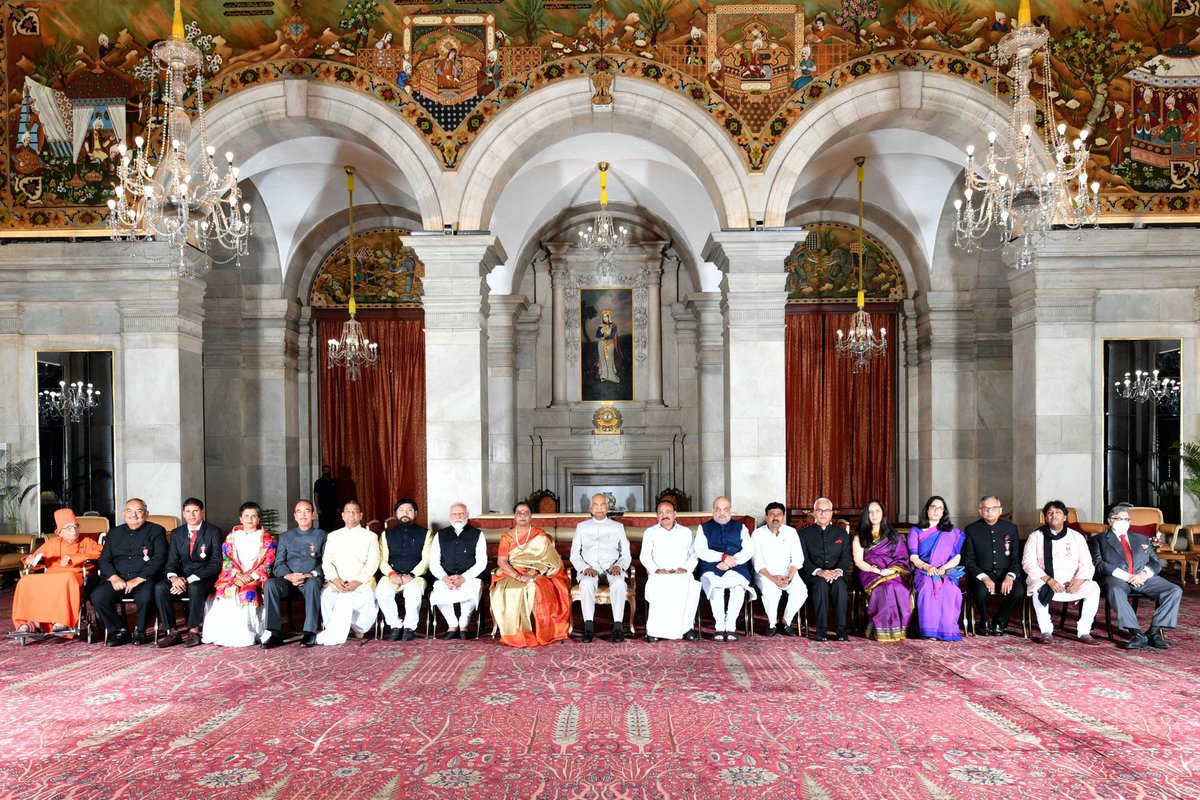 AmitShah's tweet photo. मोदी सरकार द्वारा विभिन्न क्षेत्रों में उत्कृष्ट योगदान हेतु पद्म पुरस्कारों से सम्मानित किये गये सभी महानुभावों को बधाई देता हूँ।

मुझे विश्वास है कि समाज व मानवता की सेवा के लिए आपका समर्पण सभी को देश के विकास व कल्याण में योगदान देने के लिए प्रेरित करता रहेगा। #PeoplesPadma https://t.co/SnS9IuI7YE