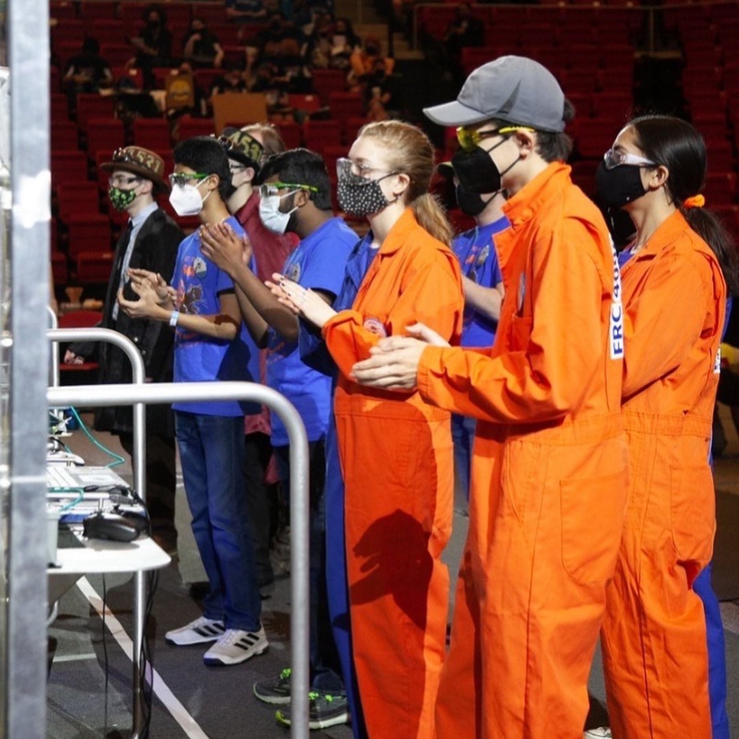 CtrlZ4096's tweet photo. An extra photo dump from the fantastic weekend
#omgrobots #ctrlz4096 #frc #cir2022 https://t.co/JCenvKXh9u